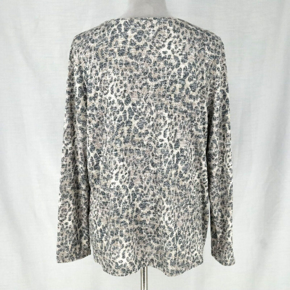 Chicos Sweater 3 Womens XL 16 Gray Ivory Metallic Knit Animal Print Coastal - Picture 2 of 14